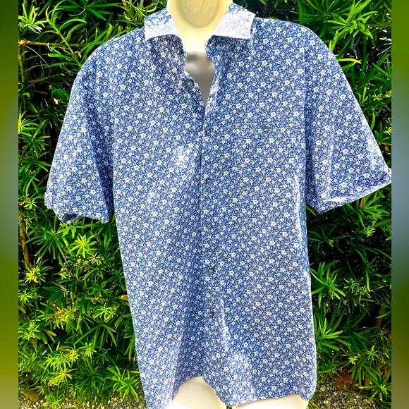 EUC, Men’s Ted Baker navy designed S/S button down with stretch, size 5 - Picture 1 of 5